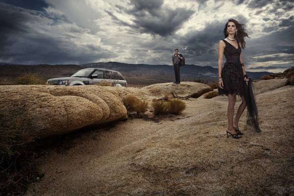 Photograph Toshi Oku Range Rover on One Eyeland
